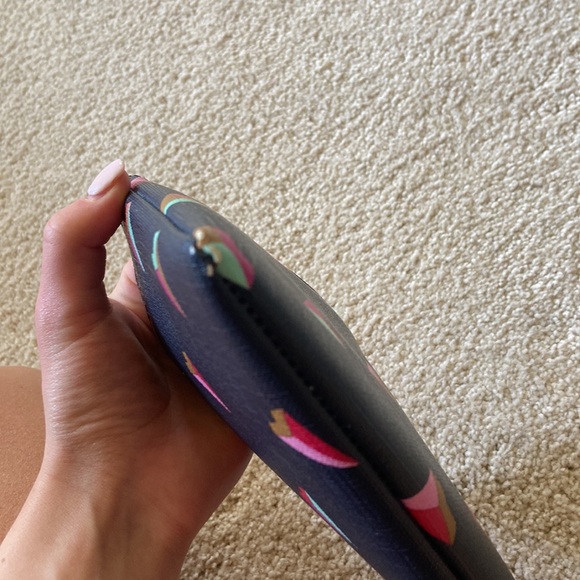 Fossil Zip-up Clutch - Picture 6 of 6